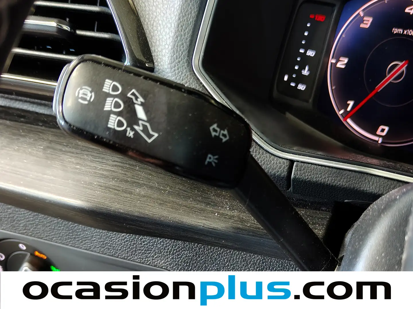 Foto Seat Tarraco SEAT Tarraco 2.0 TDI S&S Xcellence 4Drive DSG (190 CV)