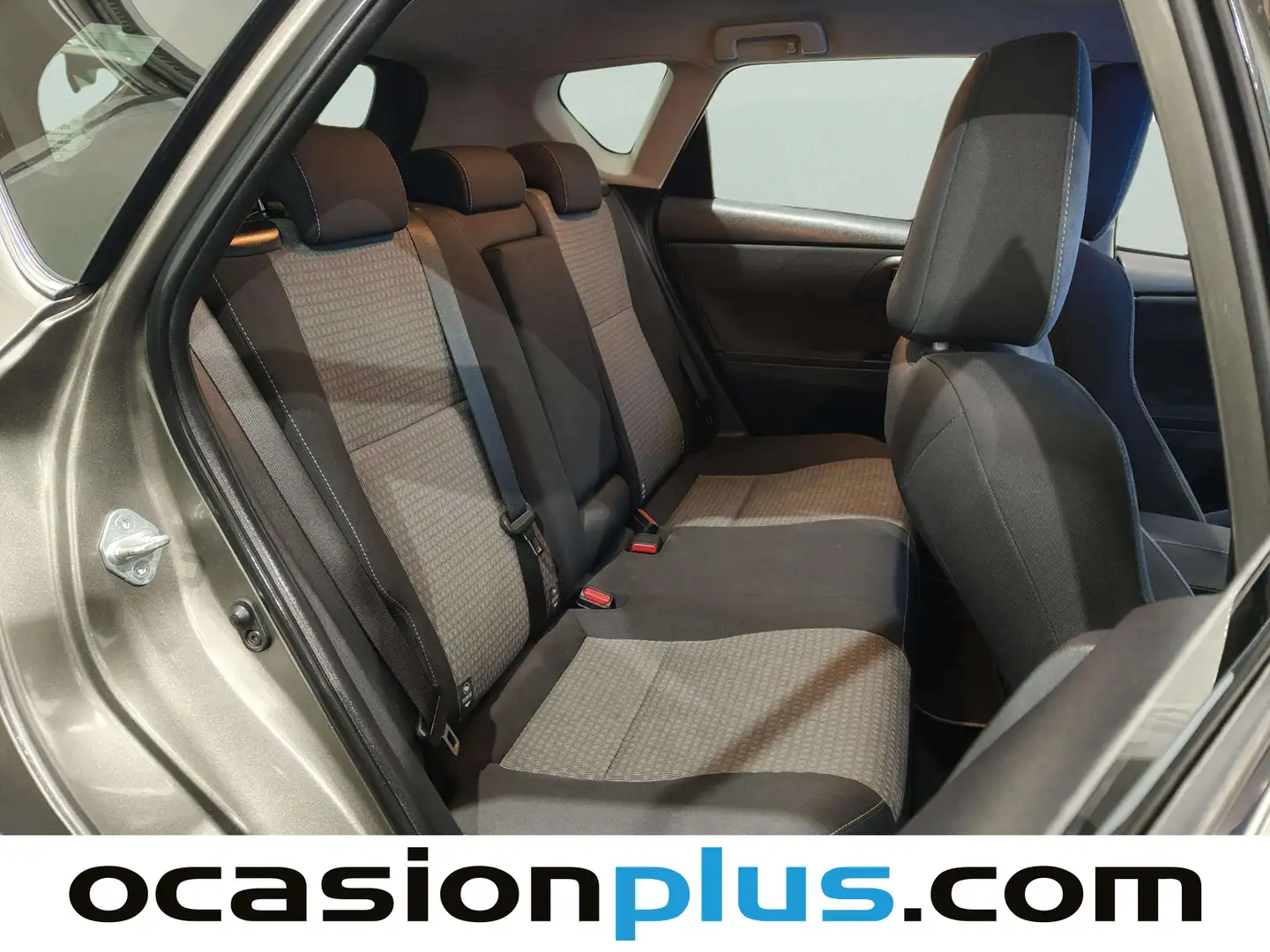 Foto Toyota Auris Toyota Auris 140H Hybrid Feel! (136 CV)