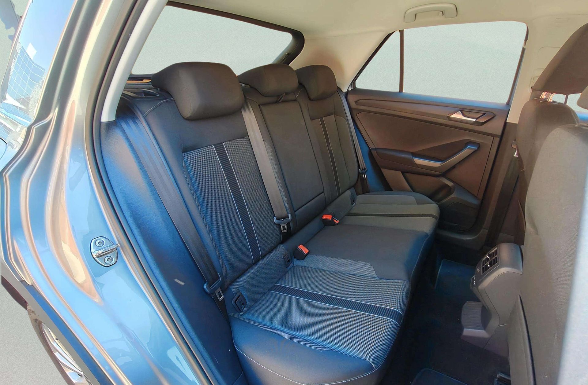 Volkswagen T-Roc Life 1.5 TSI DSG - foto 16