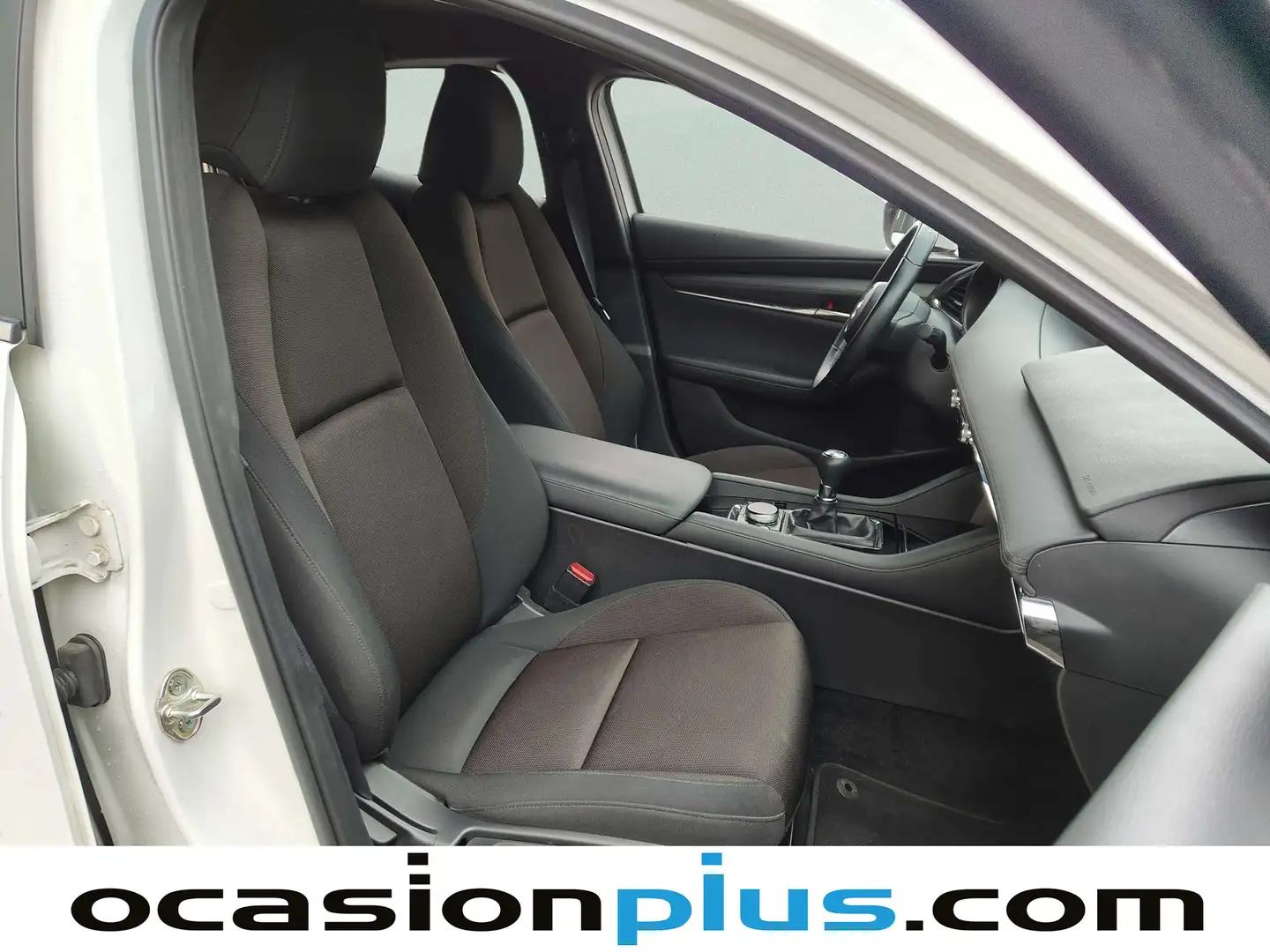 Foto Mazda Mazda3 Mazda Mazda 3 2.0 e-Skyactiv-G Evolution (122 CV)