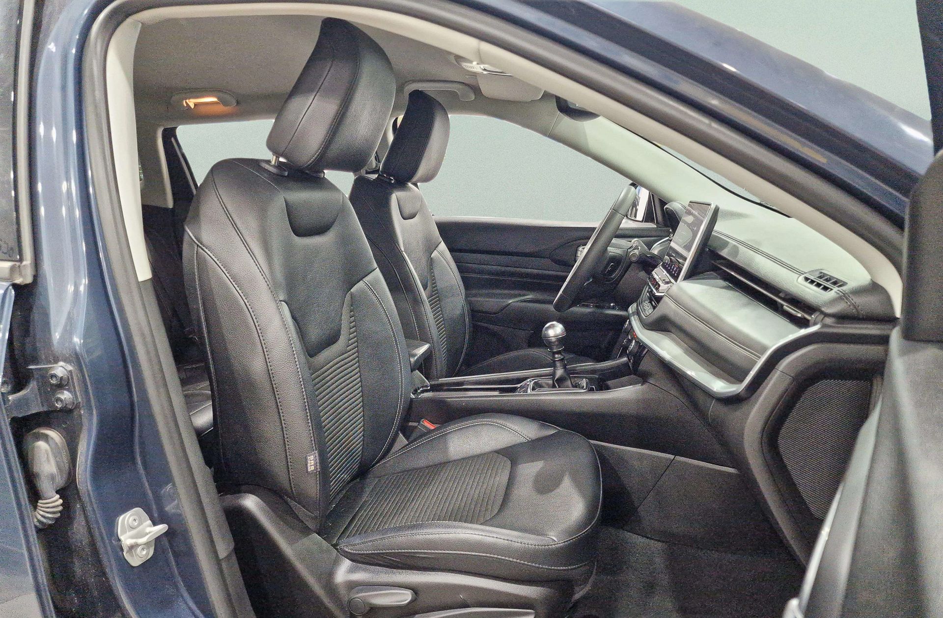 Jeep Compass 1.6 MultiJet Limited 4x2 - foto 21