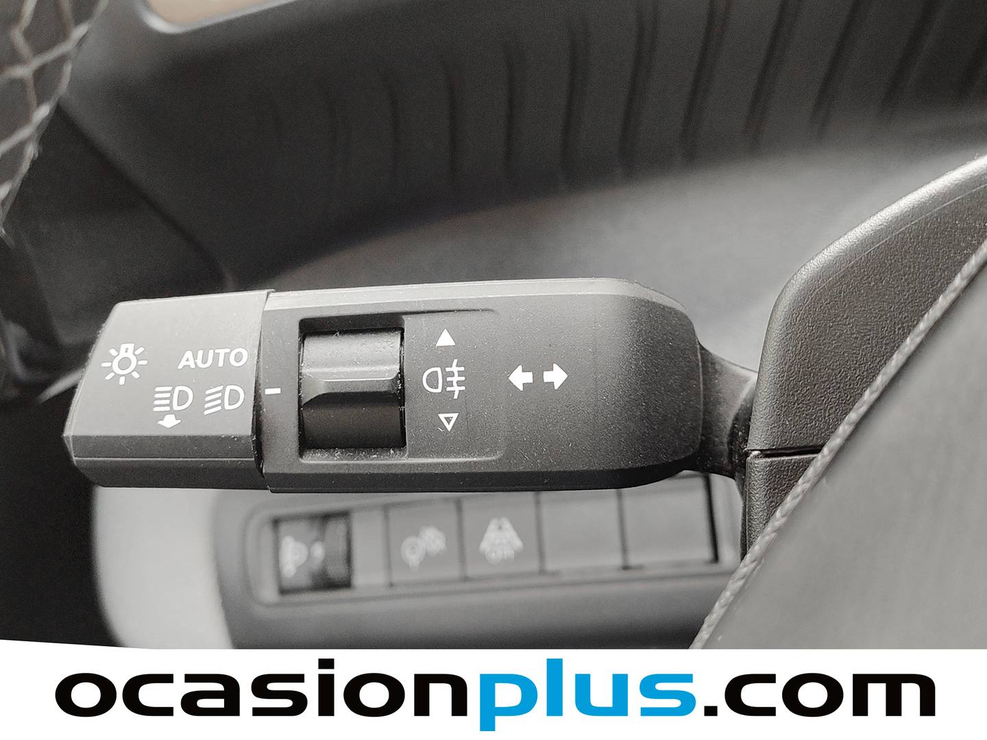 Citroën C3 Aircross Citroën C3 Aircross Hybrid 145 Plus e-DCS6 (145 CV) 145cv