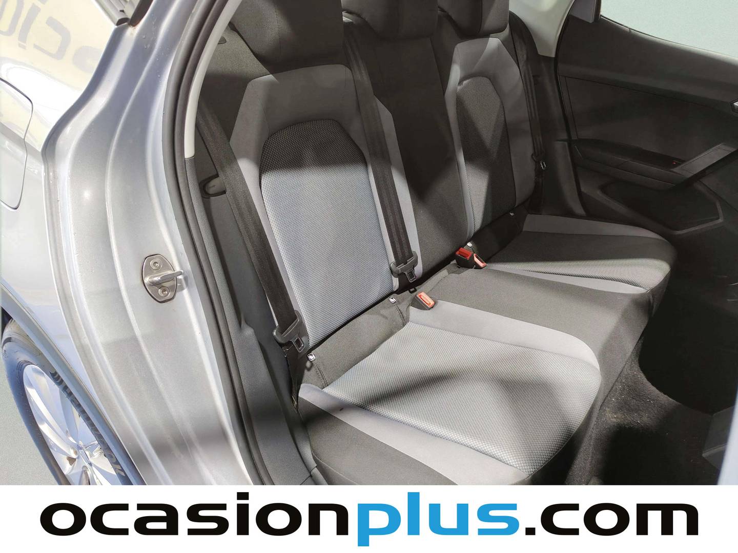 Foto Seat Arona SEAT Arona 1.6 TDI S&S Style (115 CV)