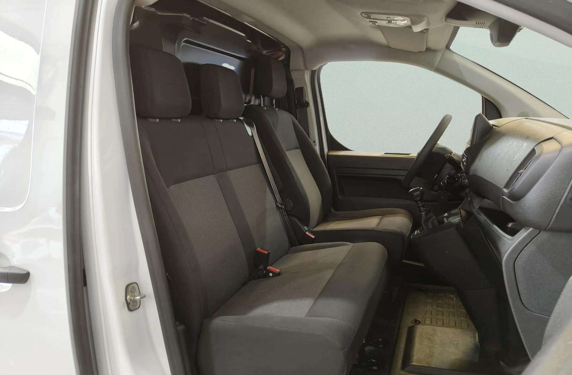 Fiat Scudo Furgon 1.5 BlueHDi L2 - foto 14