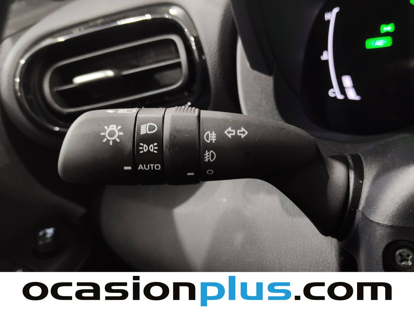 Foto Toyota Yaris Cross Toyota Yaris Cross 120H Business Plus (116 CV)