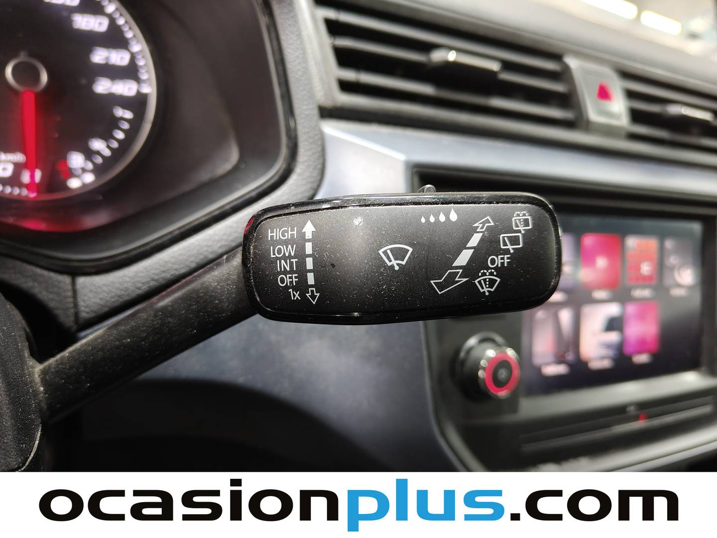 Seat Arona Seat Arona 1.0 TSI Ecomotive S&S Style (115 CV) seminuevo