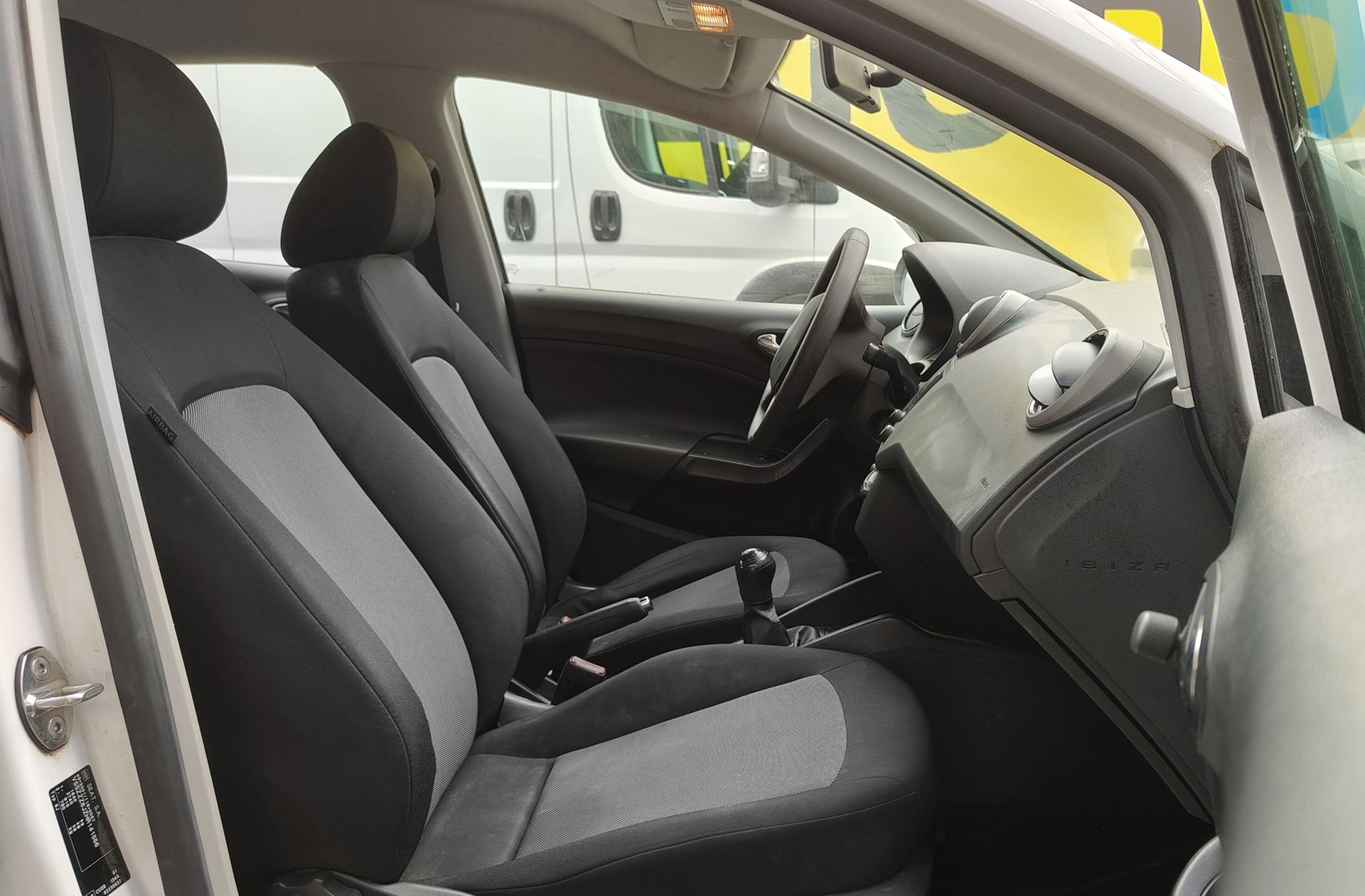 SEAT Ibiza 1.4 TDI CR Full Connect - foto 15