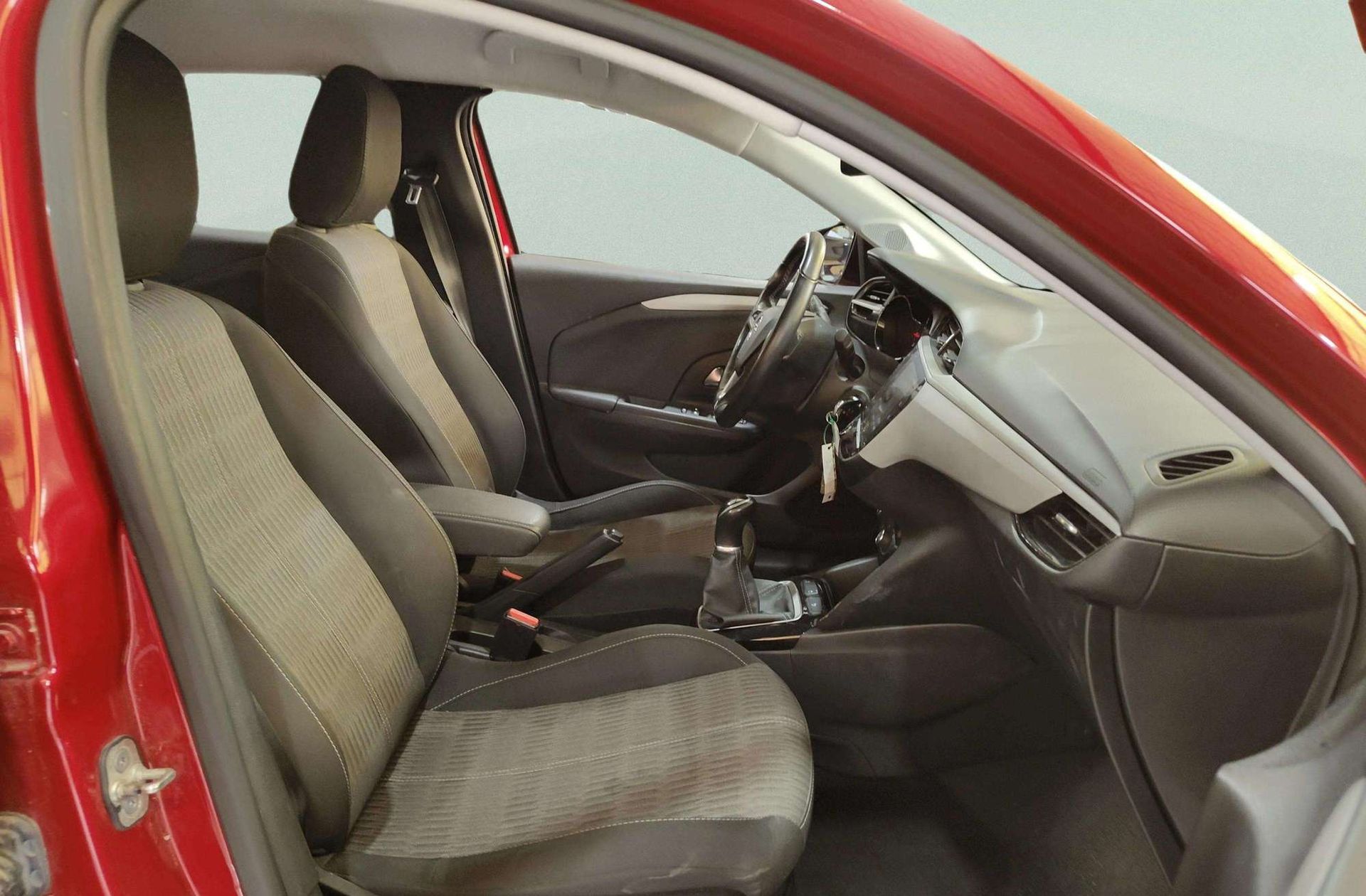 Opel Corsa 1.2 XEL Edition - foto 17
