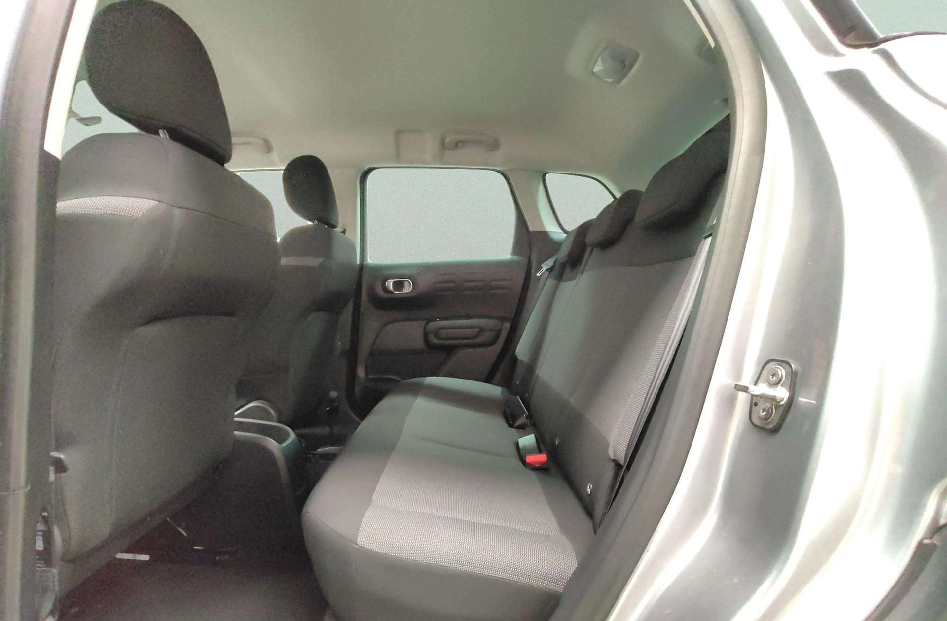 Citroën C3 Aircross PureTech 110 Plus - foto 11