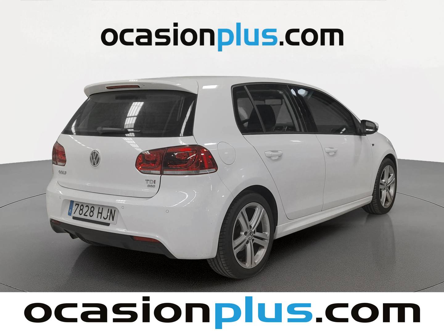 Foto trasera Volkswagen Golf Volkswagen Golf Sport 1.6 TDI CR (105 CV) DSG Pack R-Line derecha