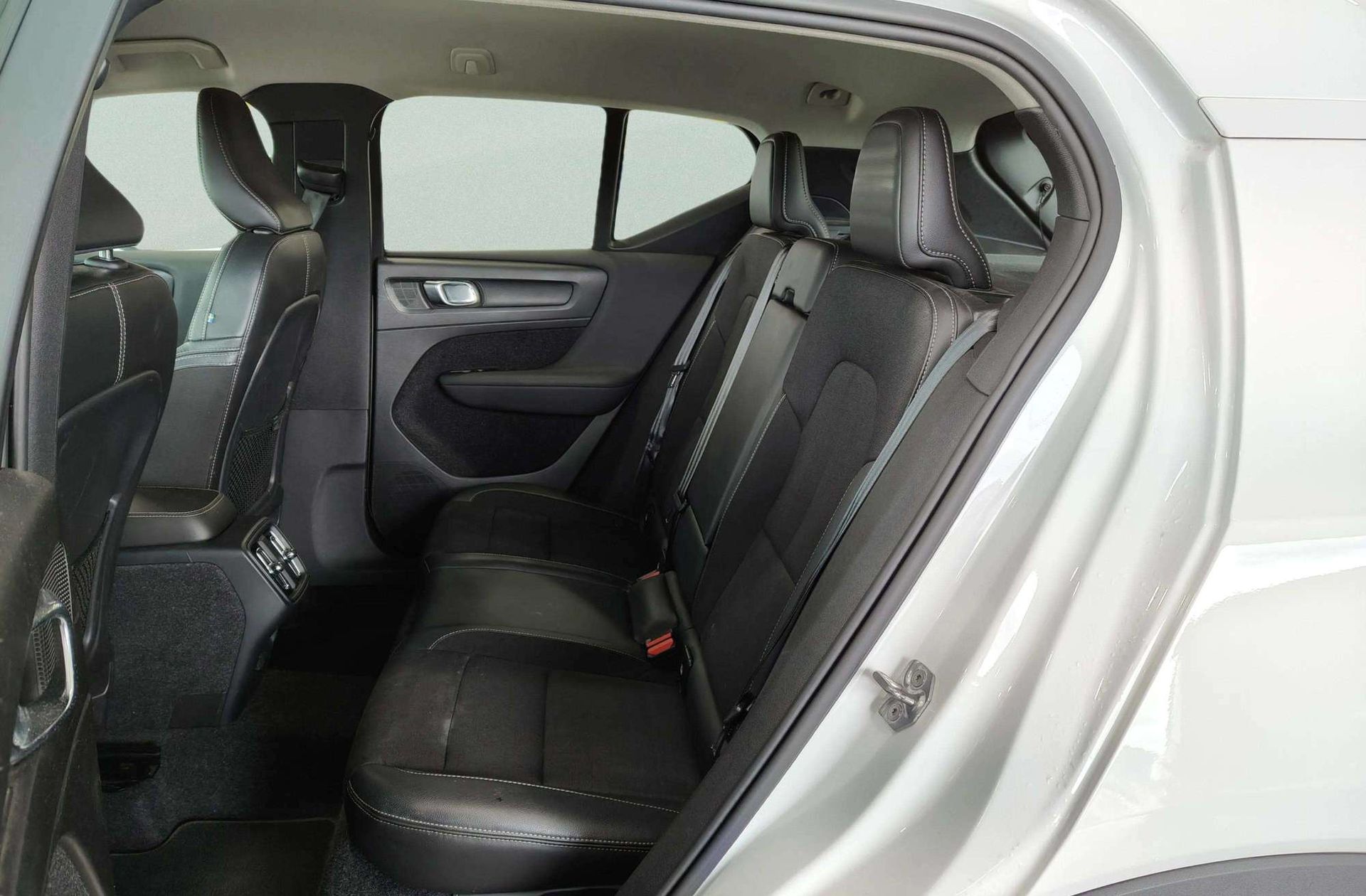 Volvo XC40 D3 Business Plus - foto 14