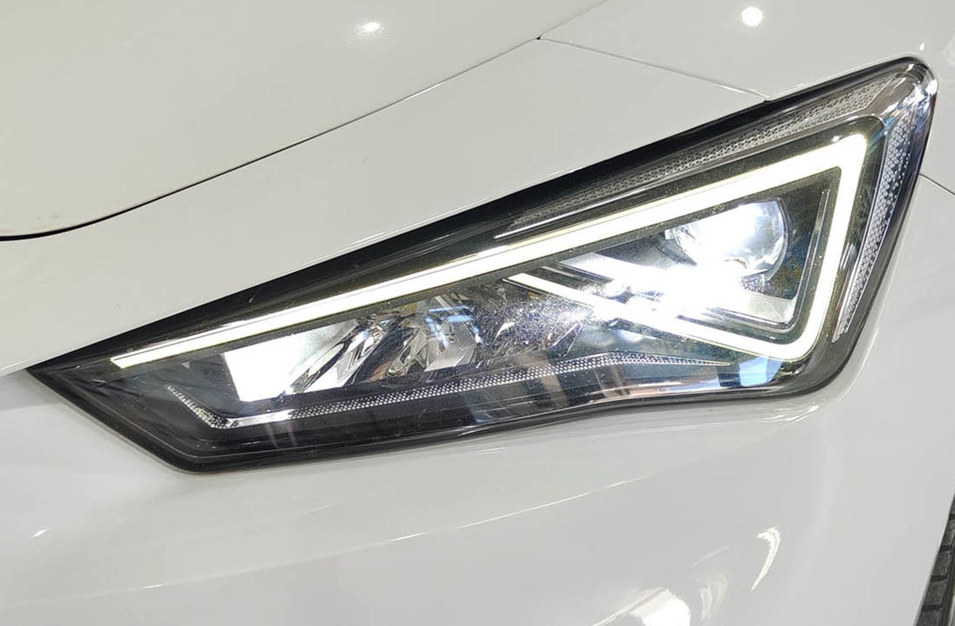 SEAT León ST 2.0 TDI FR Go L DSG - foto 16