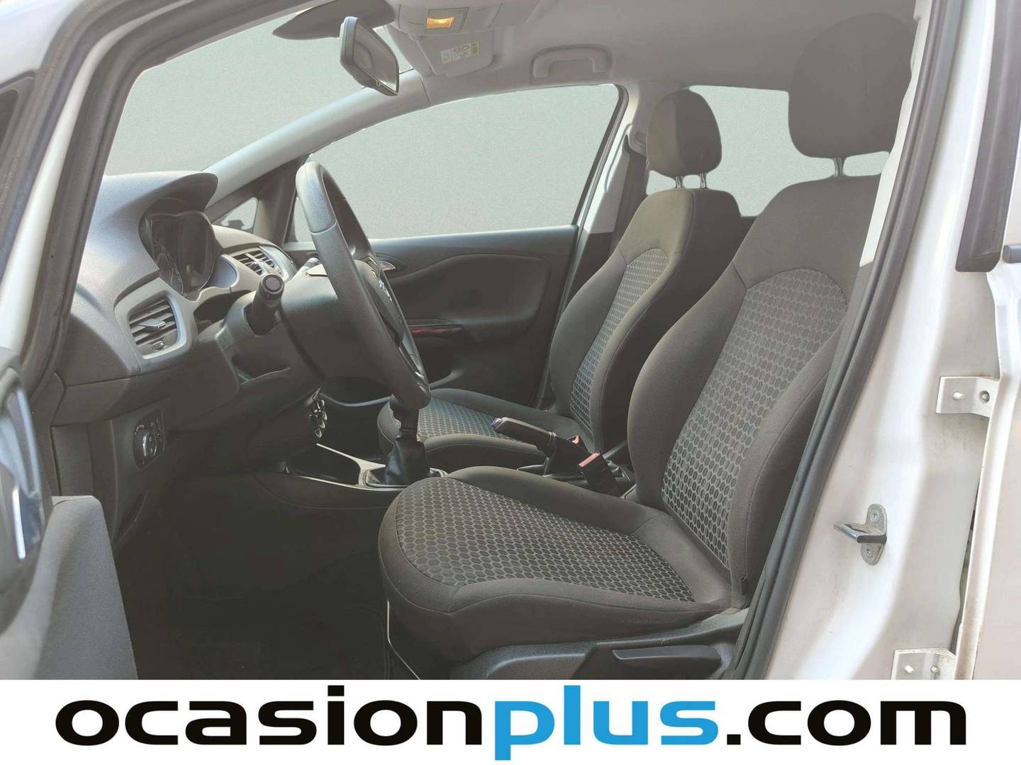 Foto asientos delanteros Opel Corsa Opel Corsa 1.4 Expression (90 CV)