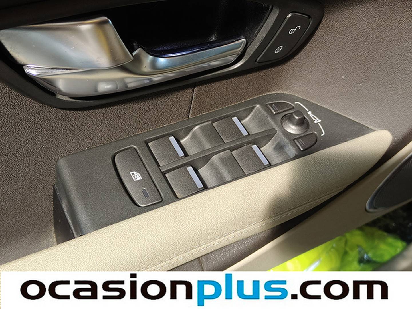 Foto Land Rover Range Rover Evoque Land Rover Range Rover Evoque 2.2L eD4 Pure 4x2 (150 CV)