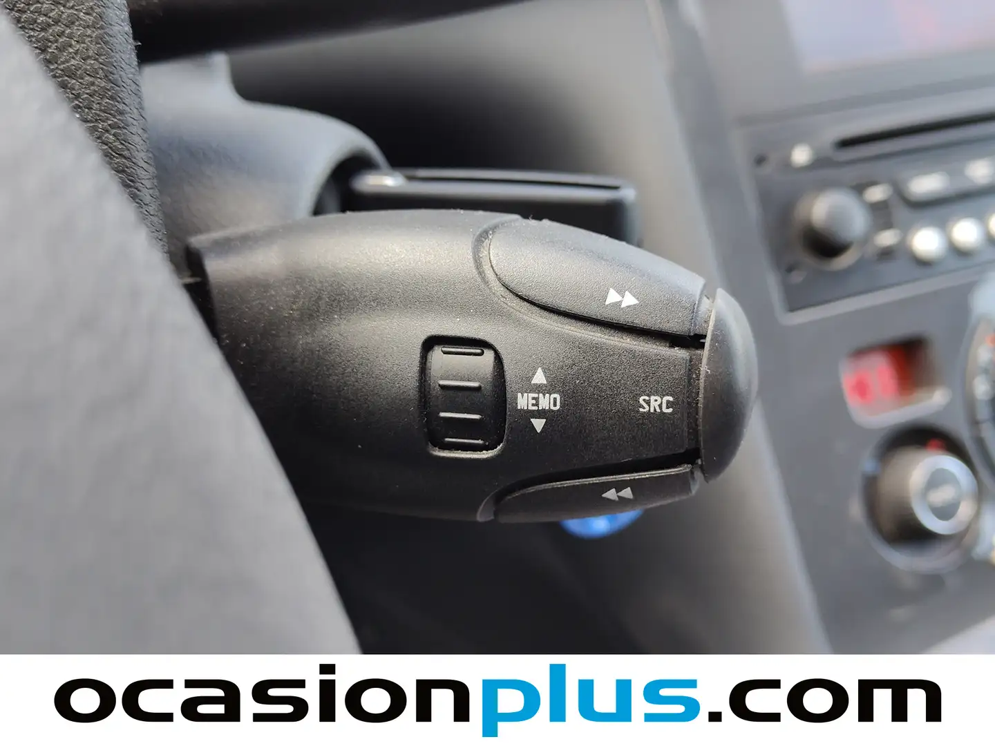 Foto Peugeot 3008 Peugeot 3008 1.6 THP Premium (156 CV)