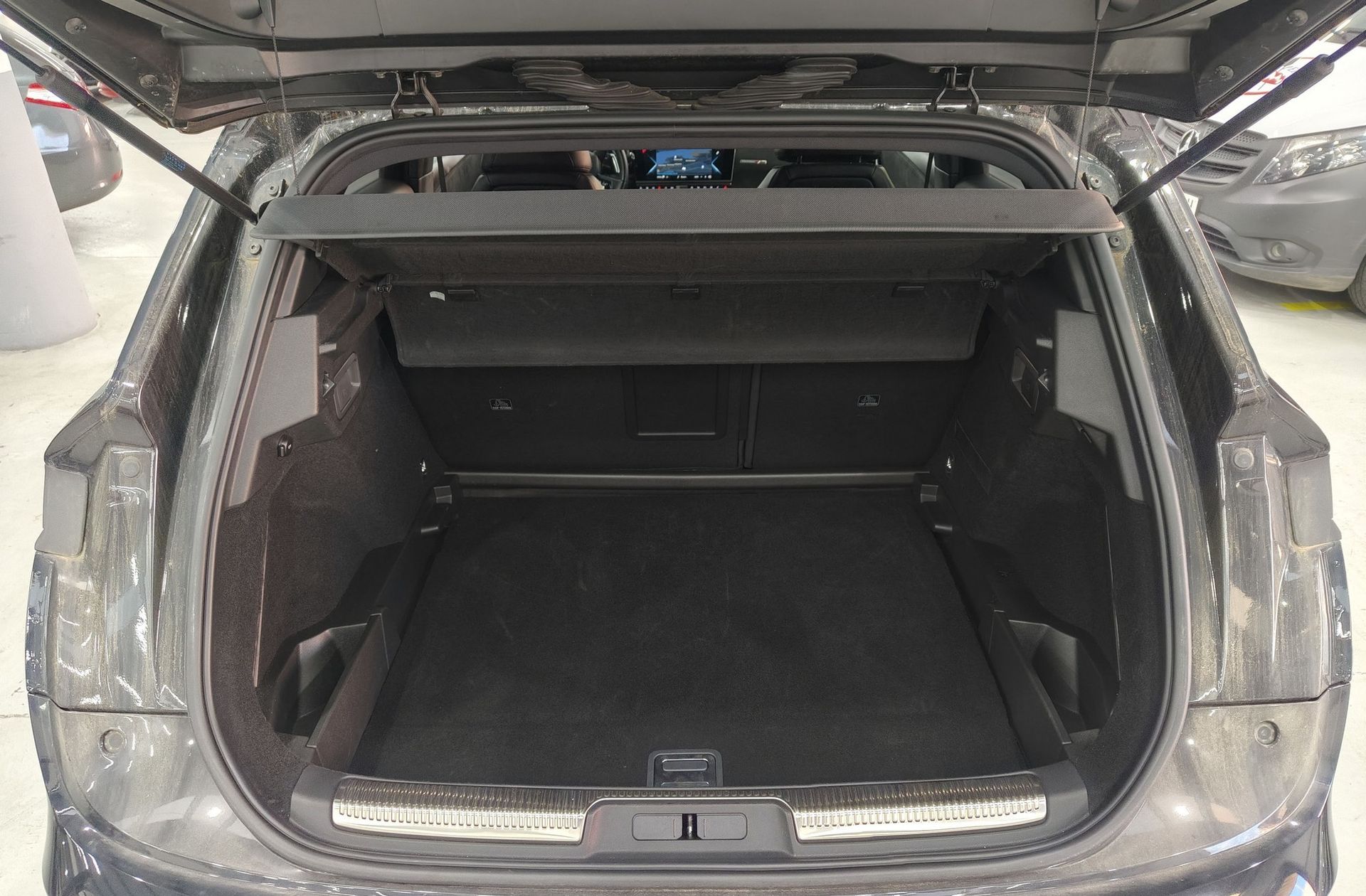 DS DS 7 Crossback E-Tense 300 Performance Line 4WD - foto 23