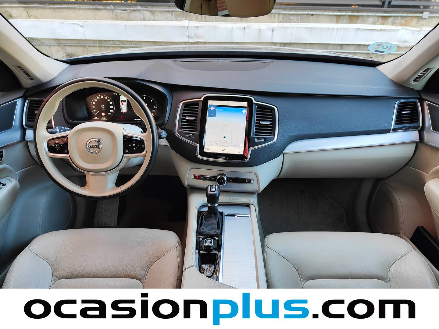 Volvo XC90 Volvo XC90 D5 Momentum B AWD Auto  (235 CV) 7 Plazas seminuevo