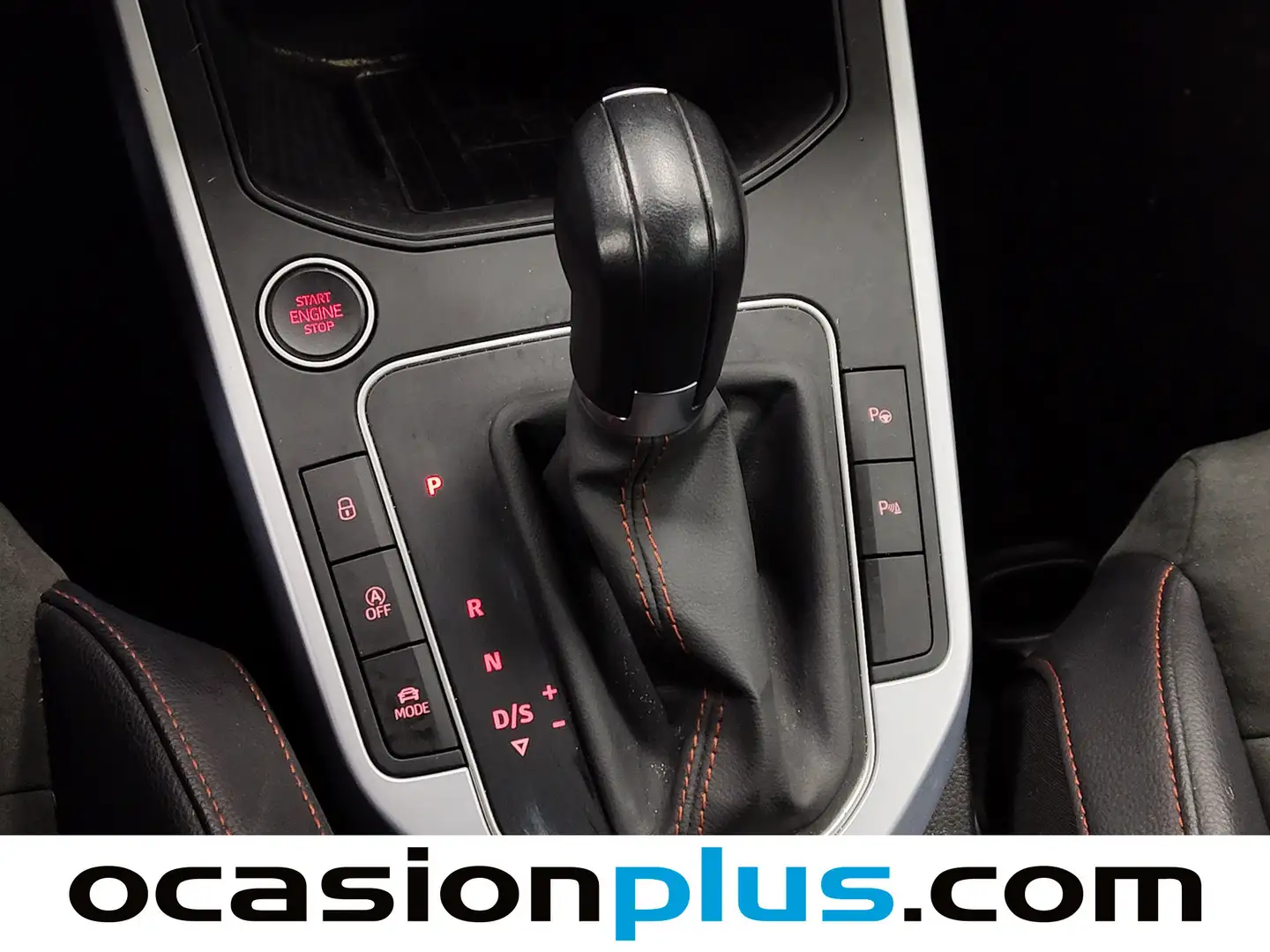 Foto Seat Arona SEAT Arona 1.5 TSI FR XL DSG (150 CV)