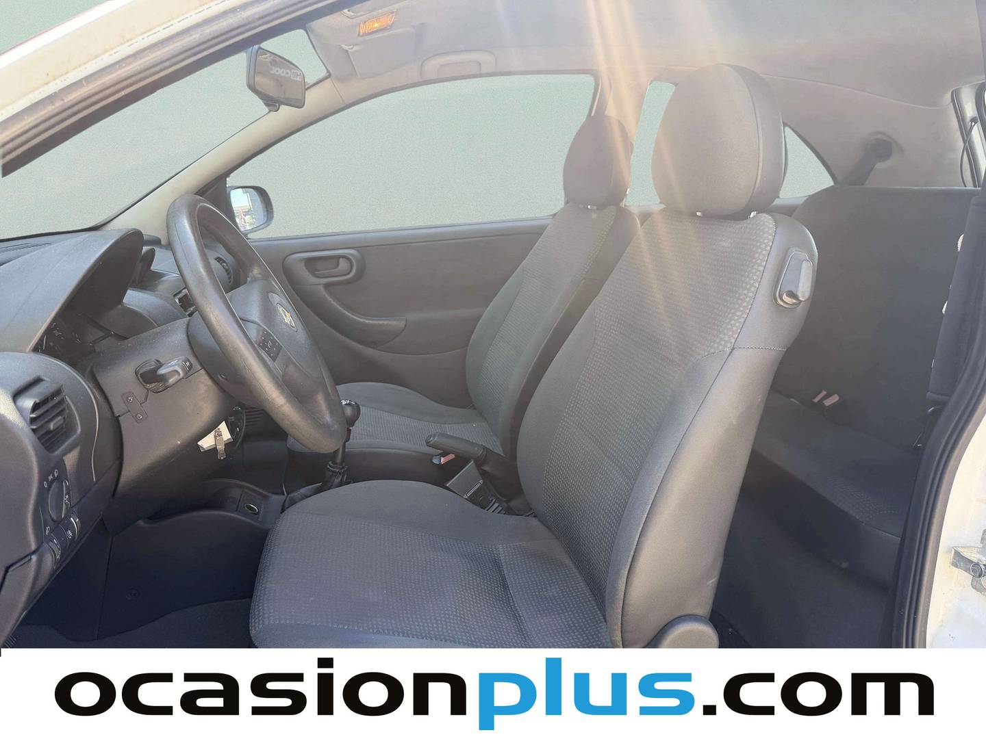 Foto asientos delanteros Opel Corsa Opel Corsa 1.0 12v Club (58 CV)