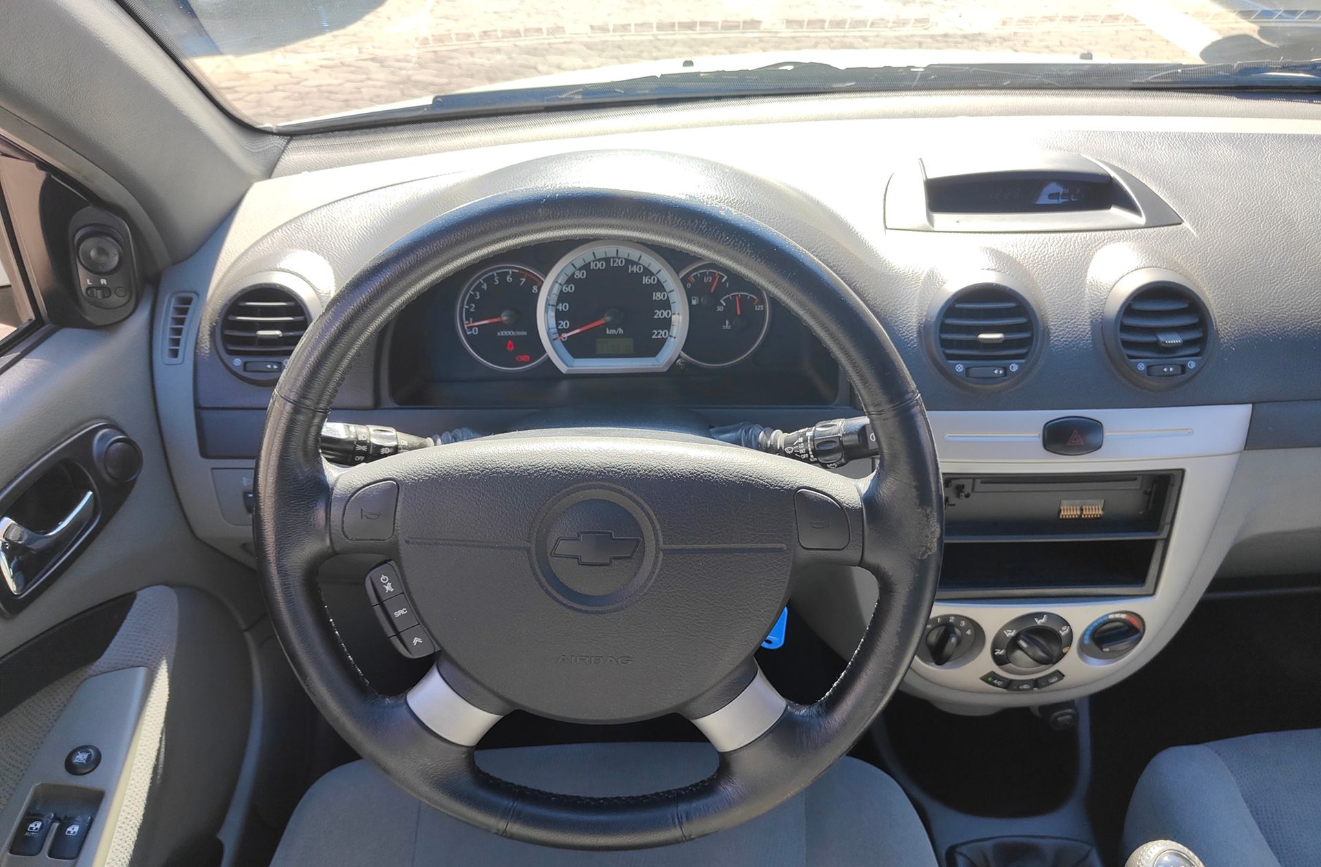 Chevrolet Lacetti 1.6 SX - foto 27