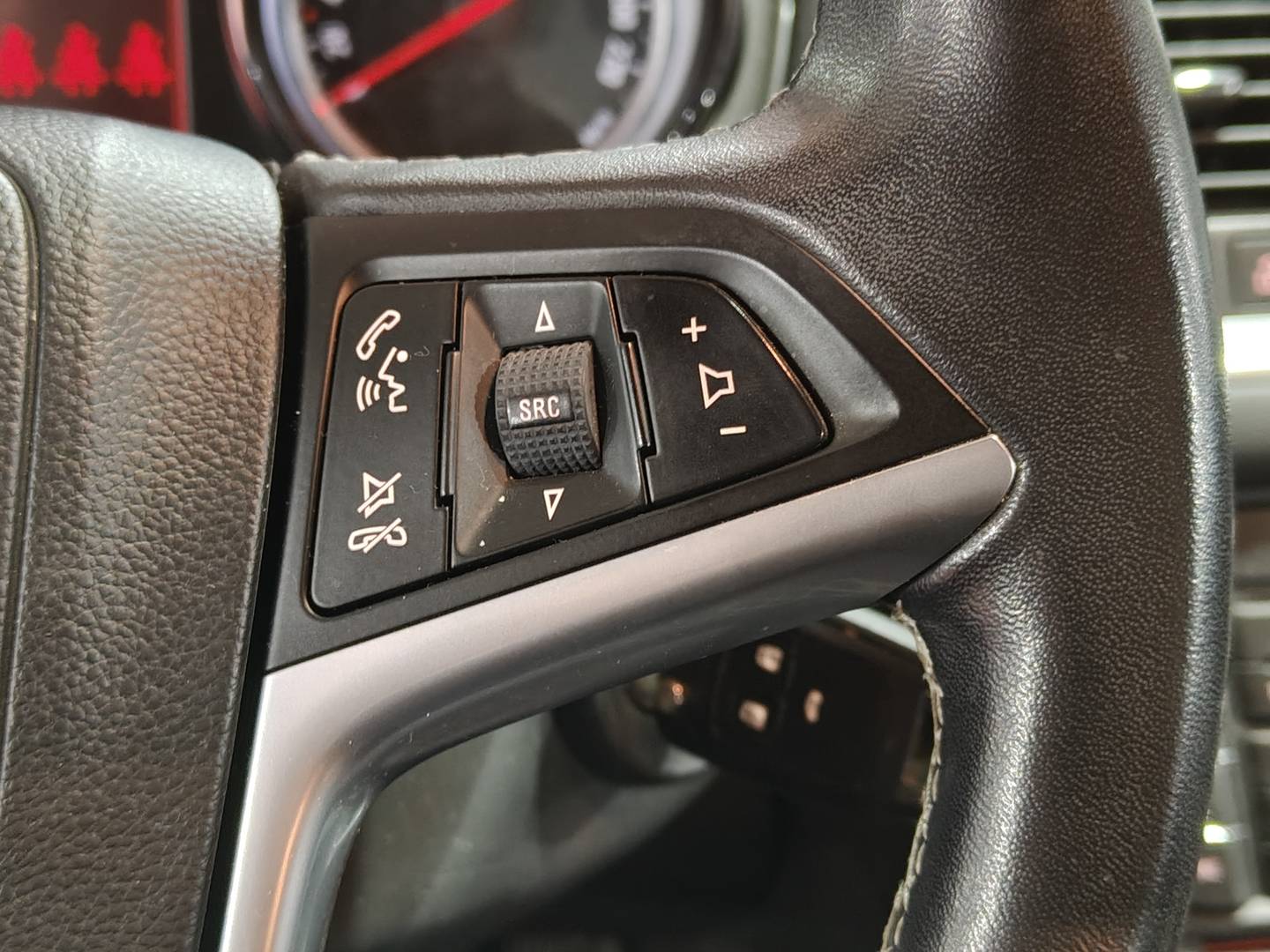 Foto Opel Meriva Opel Meriva 1.4 NET Excellence (140 CV)