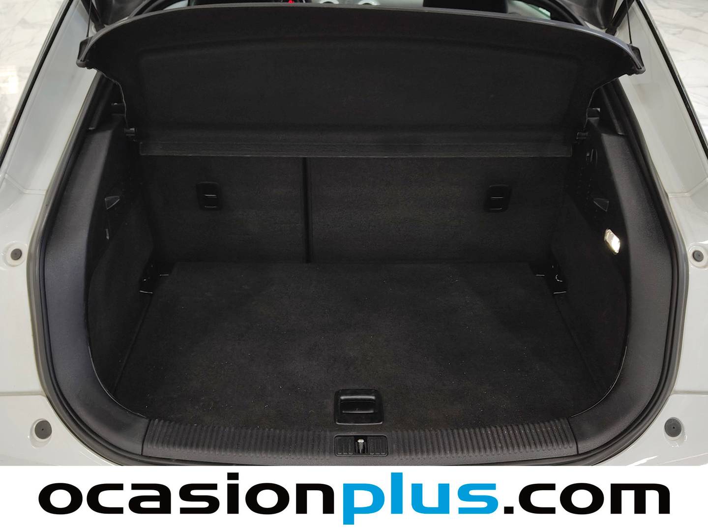 Fotos maletero Audi A1 Audi A1 Adrenalin 1.4 TDI (90 CV) Pack S-Line