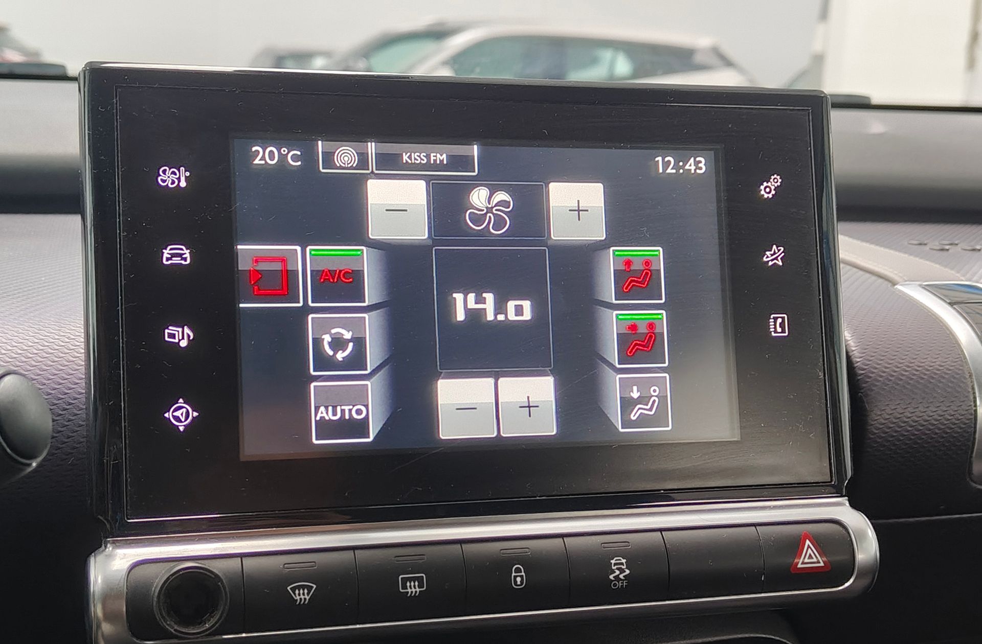 Citroën C4 Cactus e-HDI 92 Shine ETG6 - foto 27