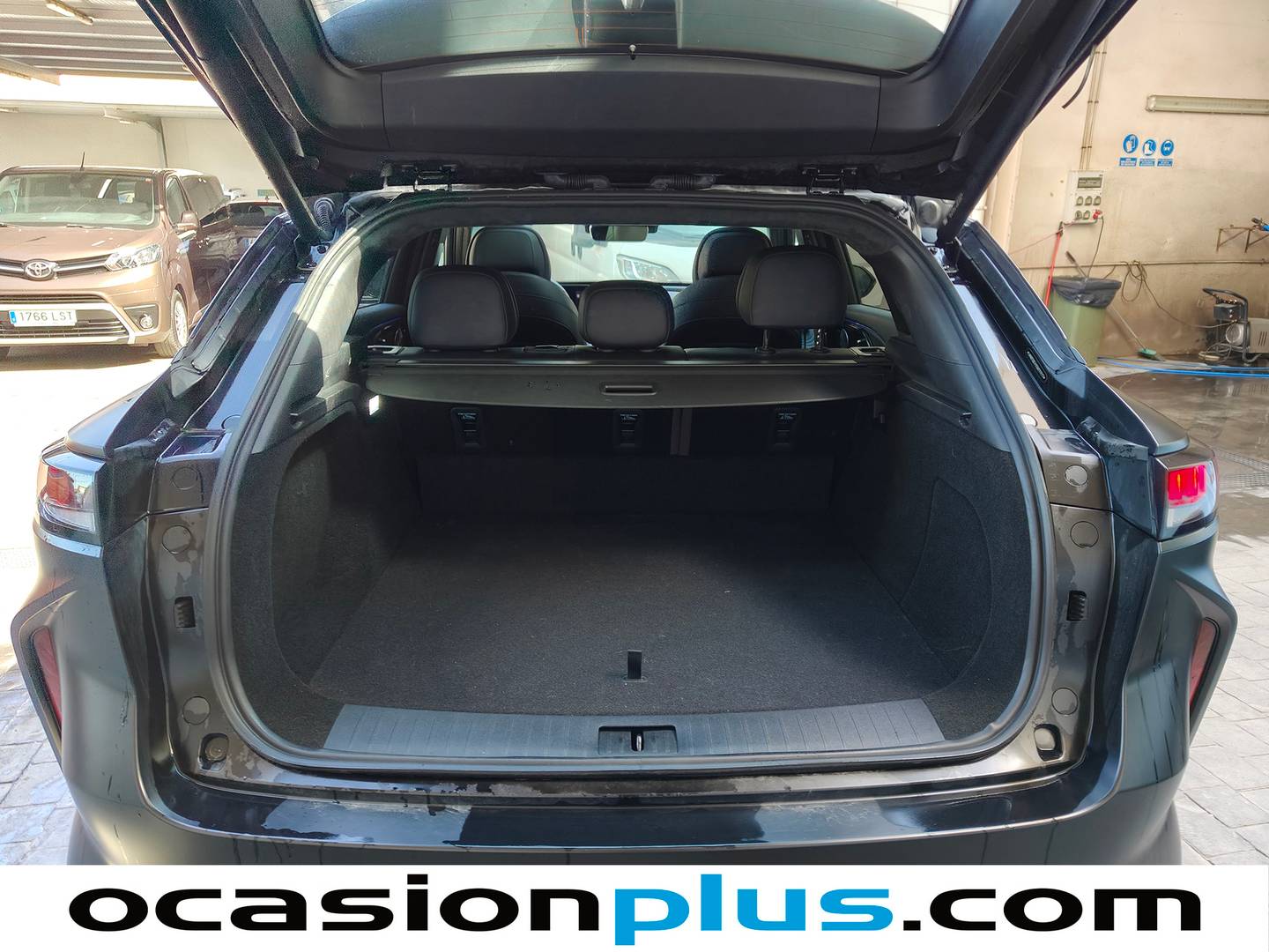 Fotos maletero OMODA 9 Omoda 9 1.5 TGDI SHS Premium AWD (537 CV)