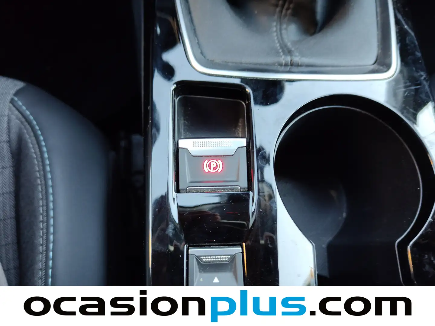 Foto Peugeot 2008 Peugeot 2008 PureTech 100 S&S Allure (100 CV)