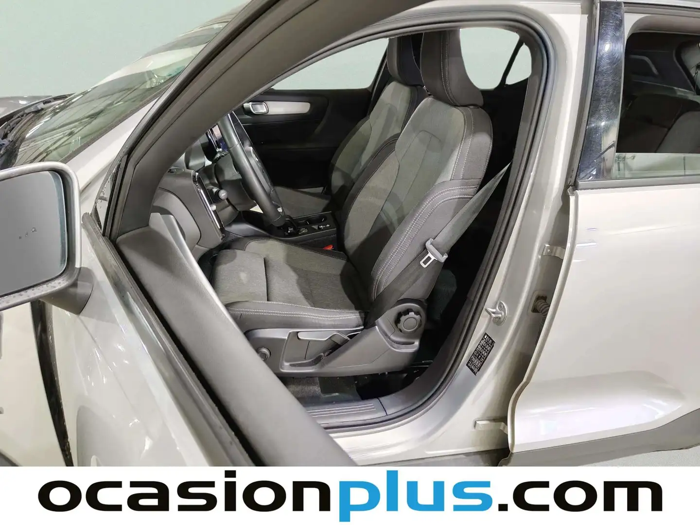 Foto Volvo XC40 Volvo XC40 T2 Core Auto (129 CV)