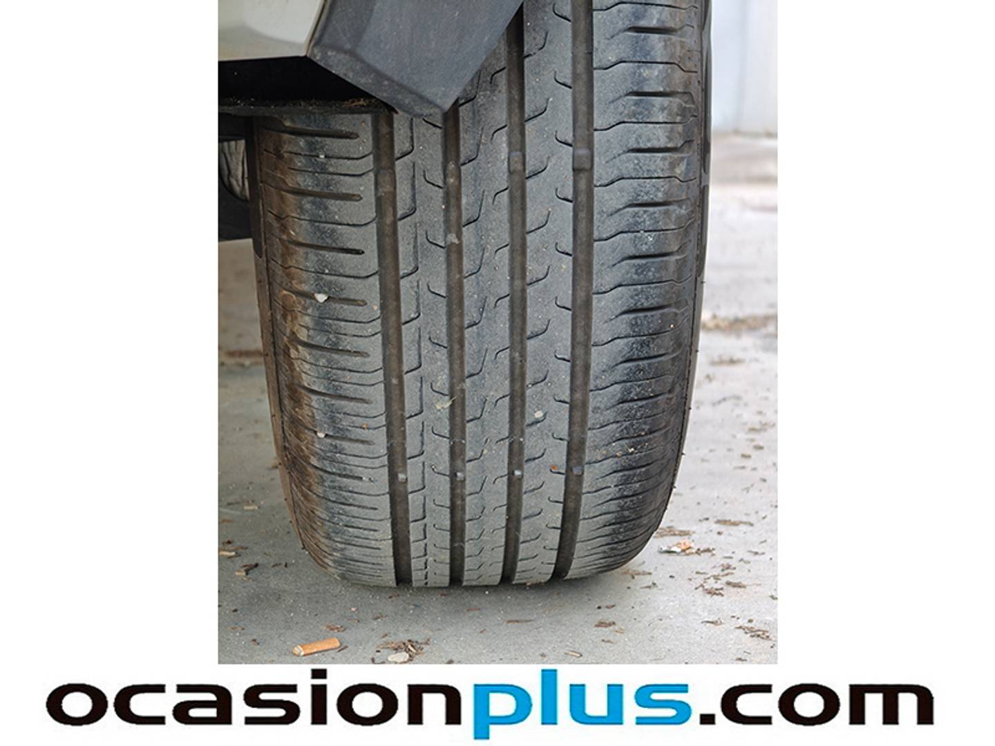 Foto Volvo XC40 Volvo XC40 T2 Essential Auto (129 CV)