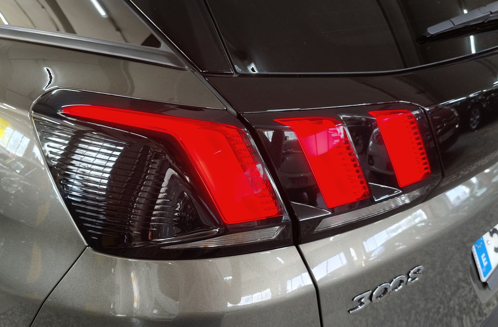Peugeot 3008 PureTech 130 Allure - foto 18