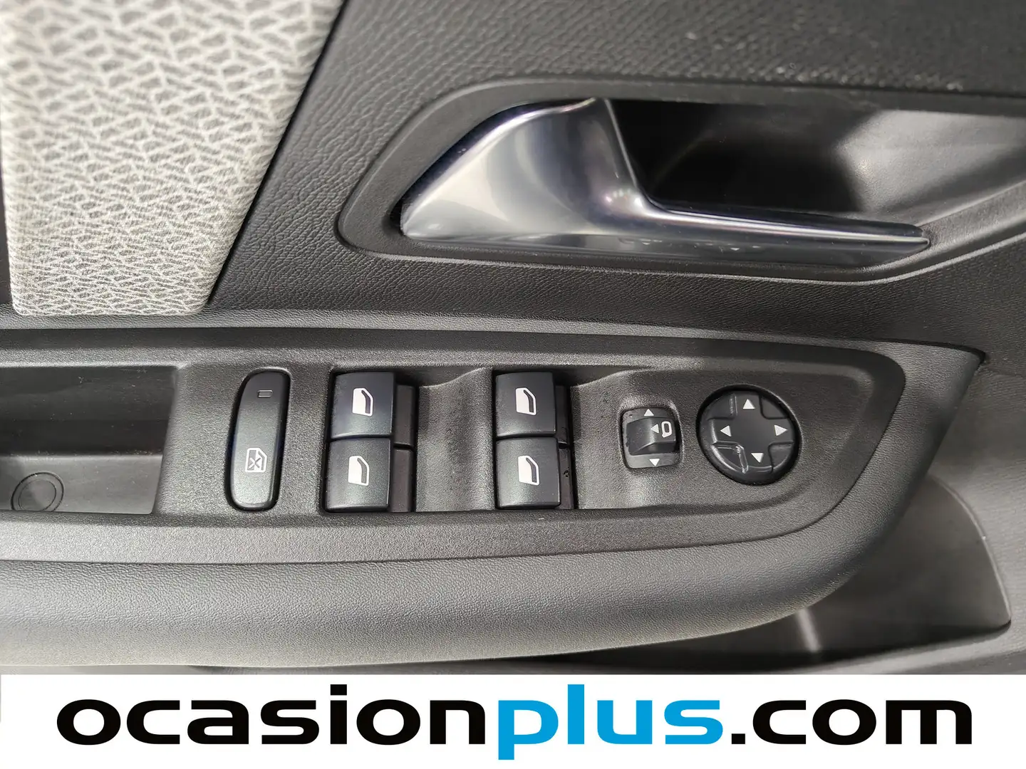 Foto Citroën C4 Citroen C4 PureTech 130 S&S Plus (131 CV)