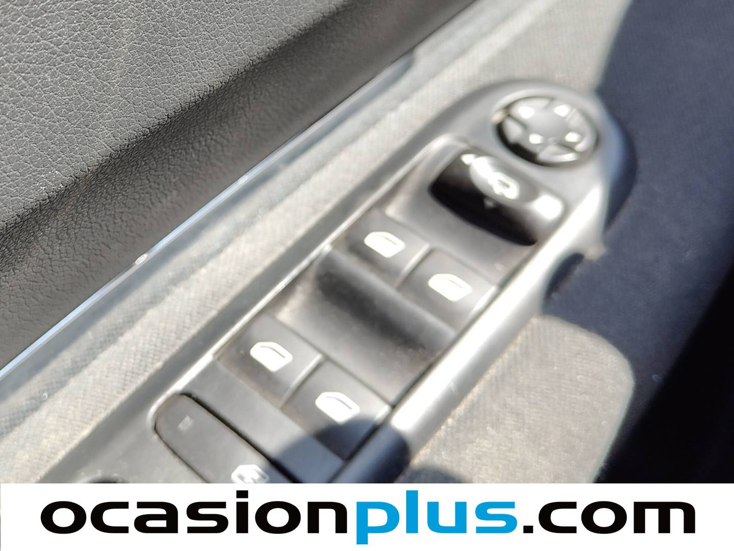 Peugeot 3008 Peugeot 3008 1.6 BlueHDI FAP Style (120 CV) seminuevo