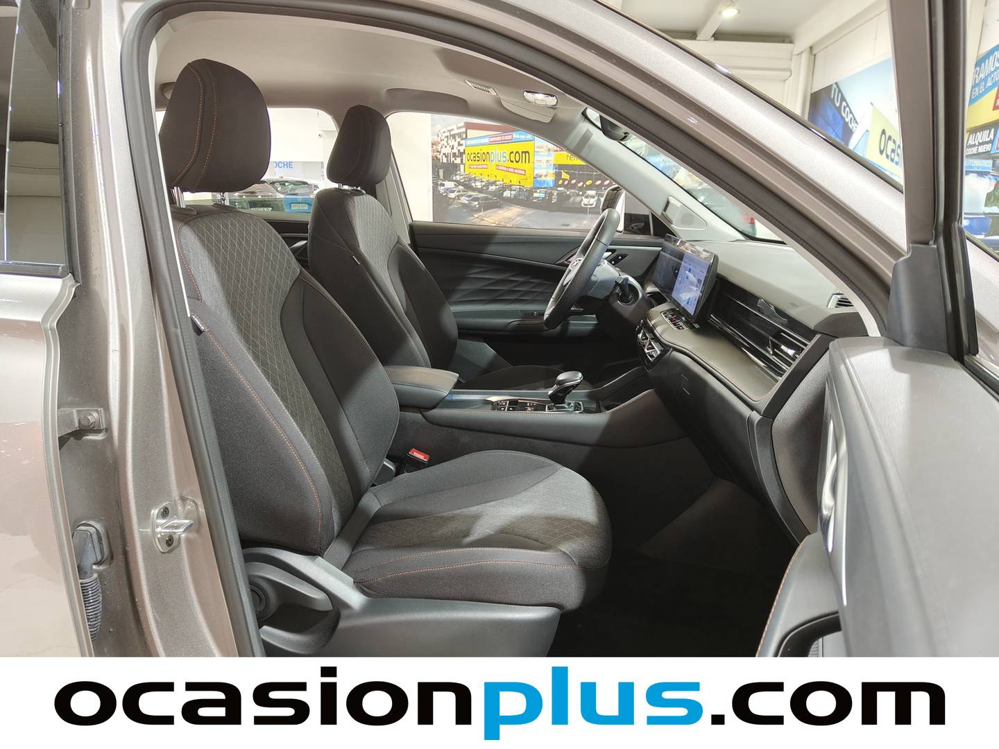 MG HS MG HS 1.5T Comfort DCT (170 CV) gasolina