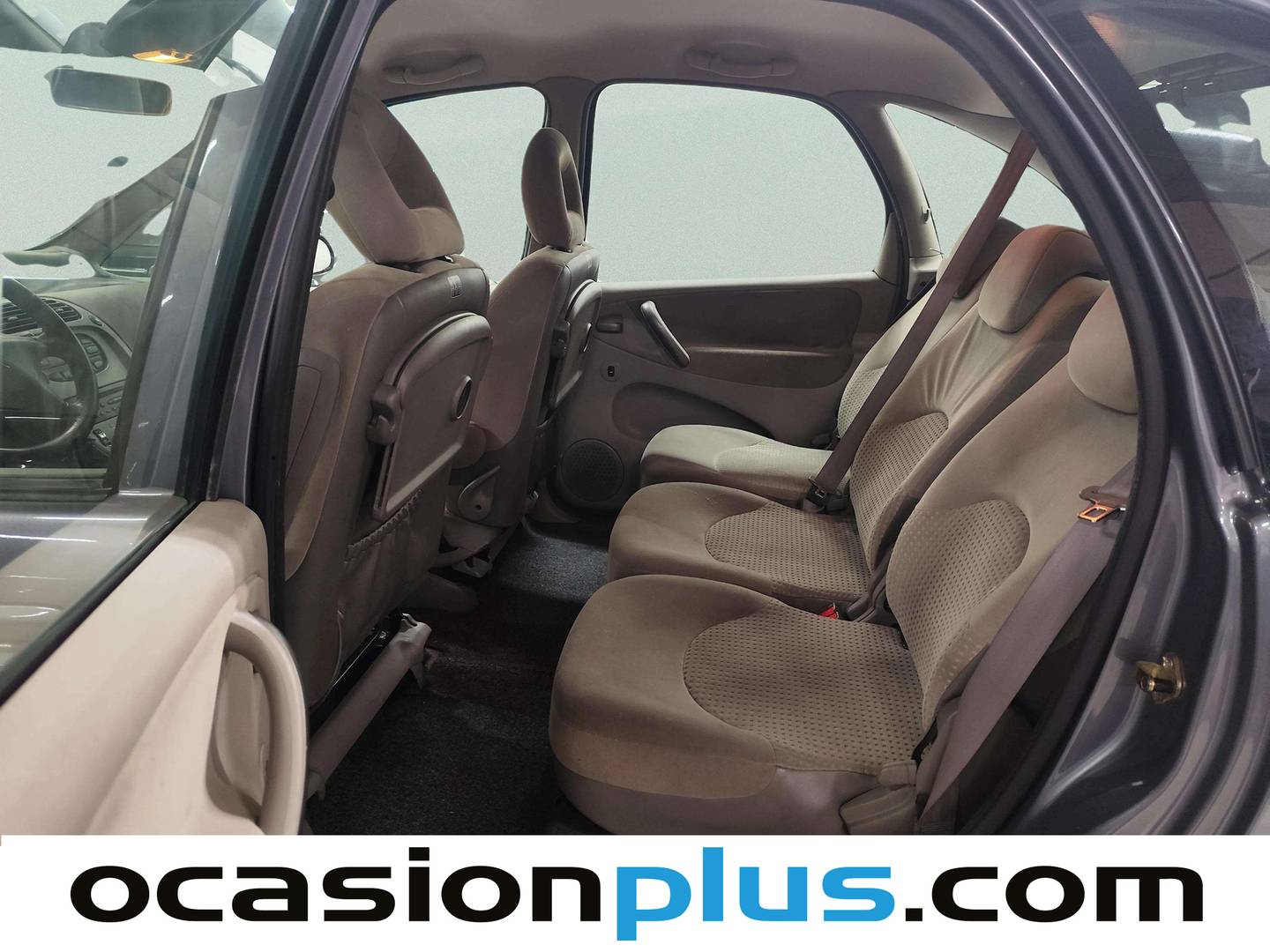 Foto asientos traseros Citroën Xsara Picasso Citroën Xsara Picasso 1.8 16v Exclusive (117 CV)