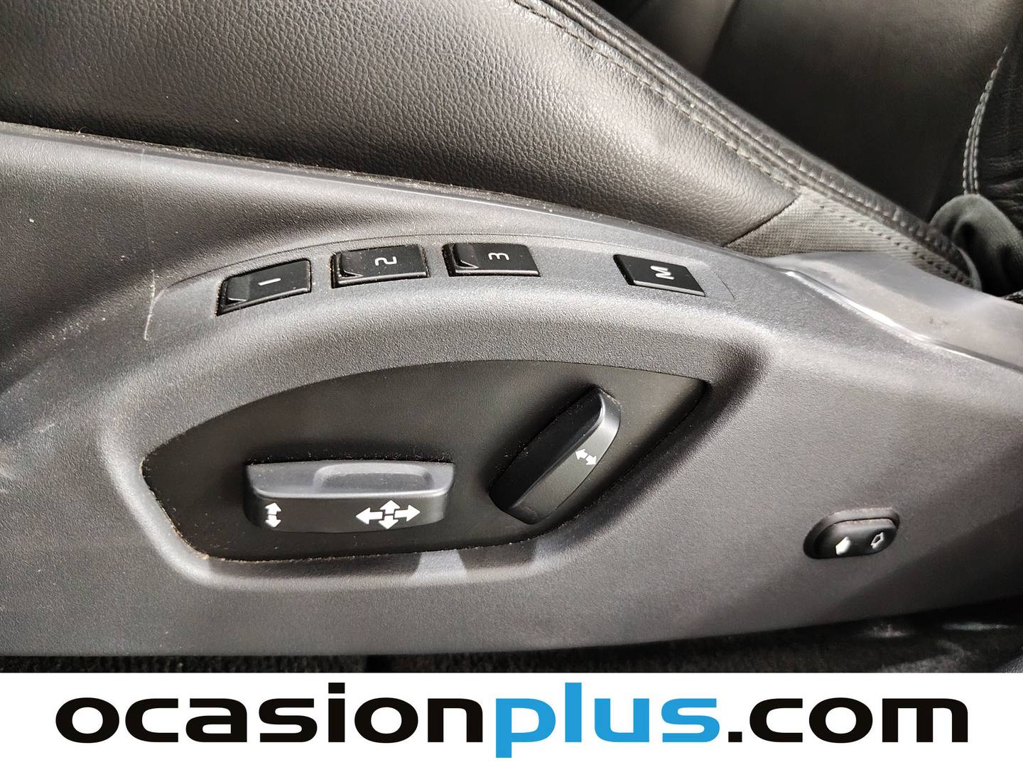 Equipamiento del Volvo XC60 Volvo XC60 T5 Summum Auto (245 CV)