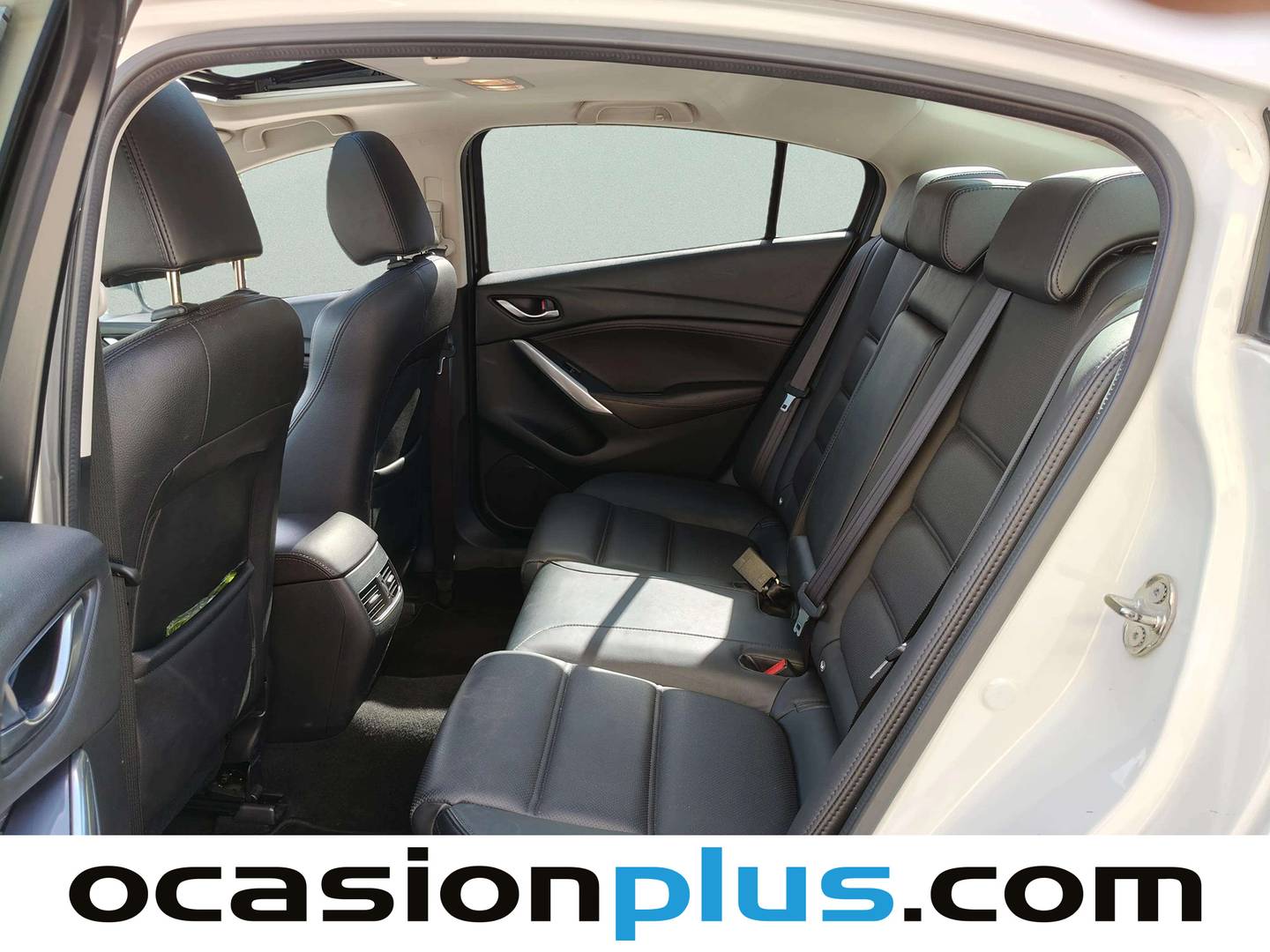 Foto asientos traseros Mazda Mazda6 Mazda Mazda 6 2.2 DE Luxury + Pack Premium + Pack Travel + SR (175 CV)