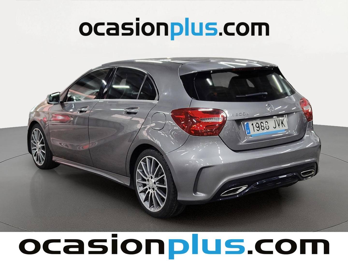 Foto trasera Mercedes Clase A Mercedes Clase A 200 d AMG Line (136 CV) izquierda