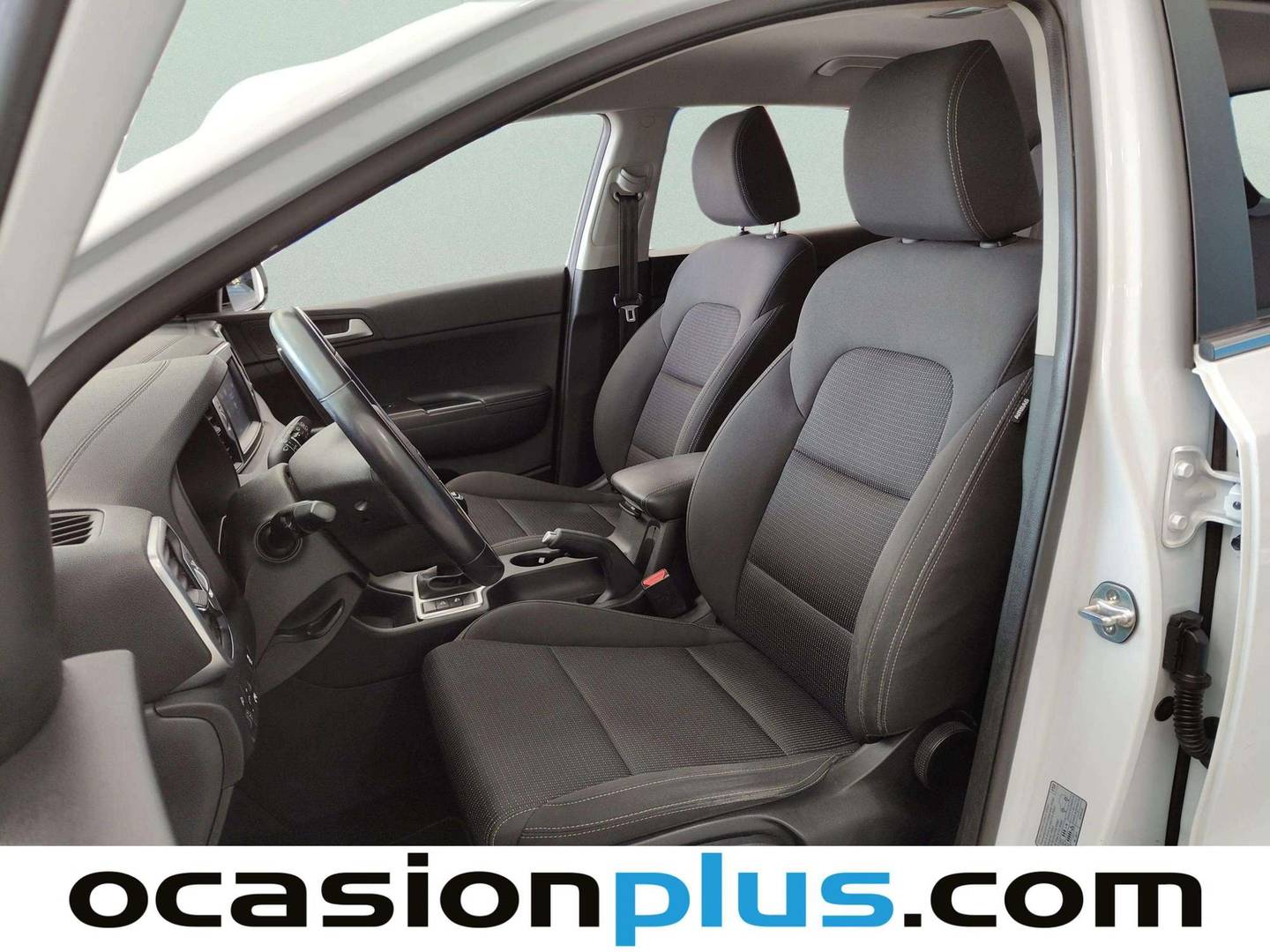 Foto asientos delanteros KIA Sportage KIA Sportage 1.6 GDi x-Tech18 4x2 (132 CV)