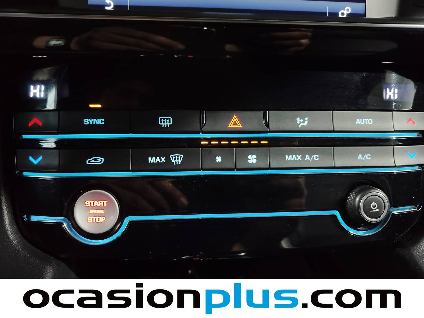 Foto Jaguar F-Pace Jaguar F-PACE 2.0L i4D R-Sport AWD Auto (180 CV)