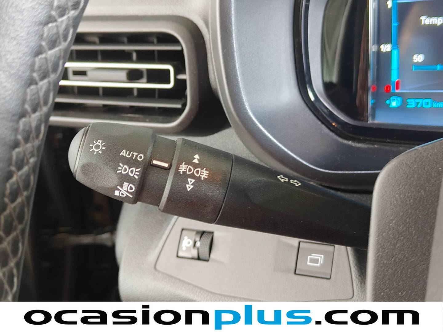 Extras del Citroën Berlingo Citroën Berlingo BlueHDi 100 S&S Plus Talla M (102 CV)