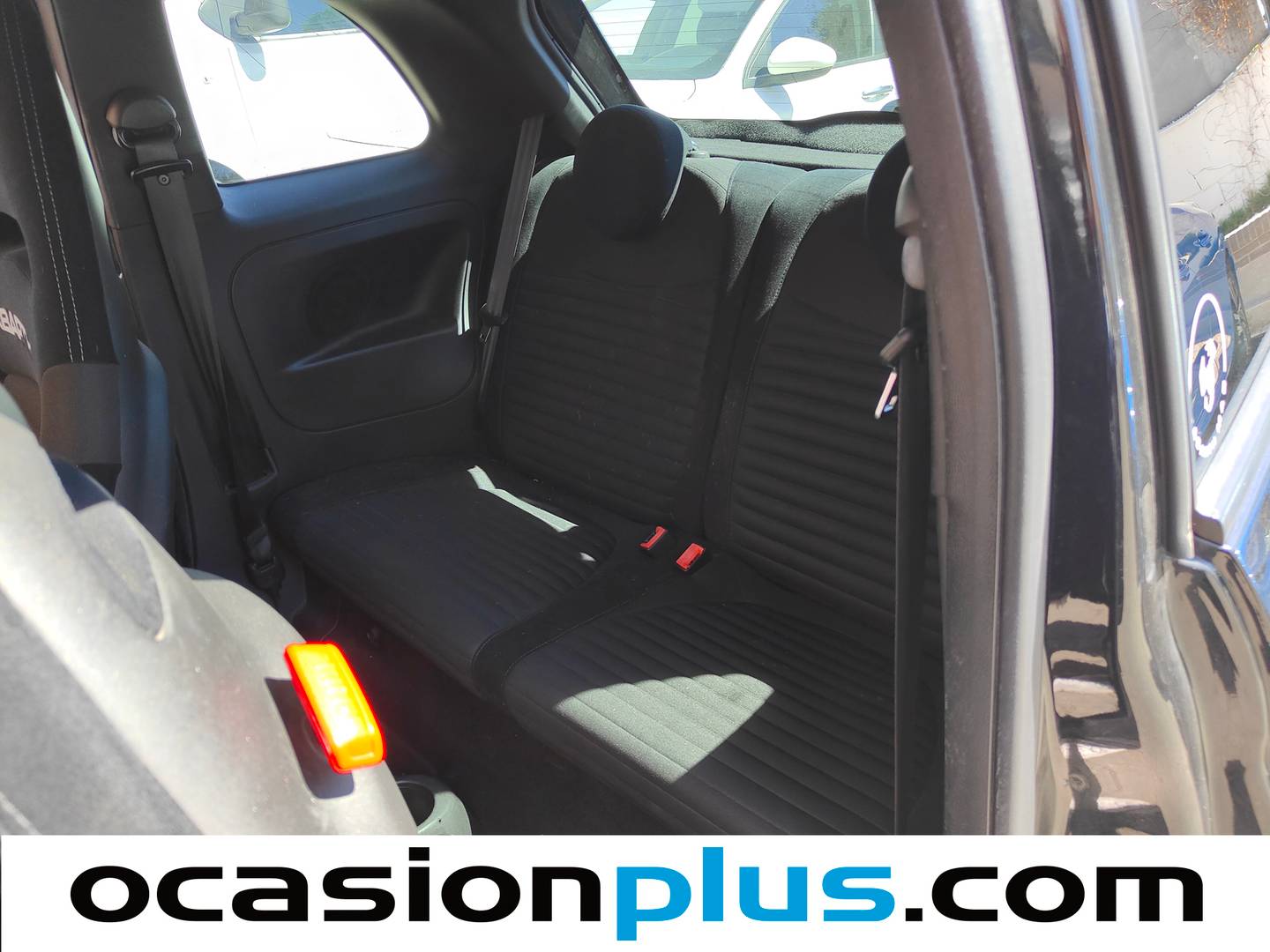 Foto asientos traseros Abarth 500 Abarth 500 1.4 16v T-Jet 595 Competizione (180 CV)