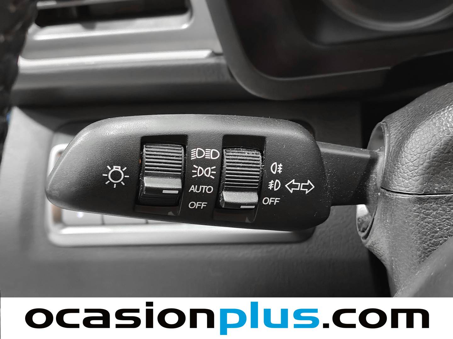 Foto SsangYong Tivoli Ssangyong Tivoli G12T Urban Plus (128 CV)