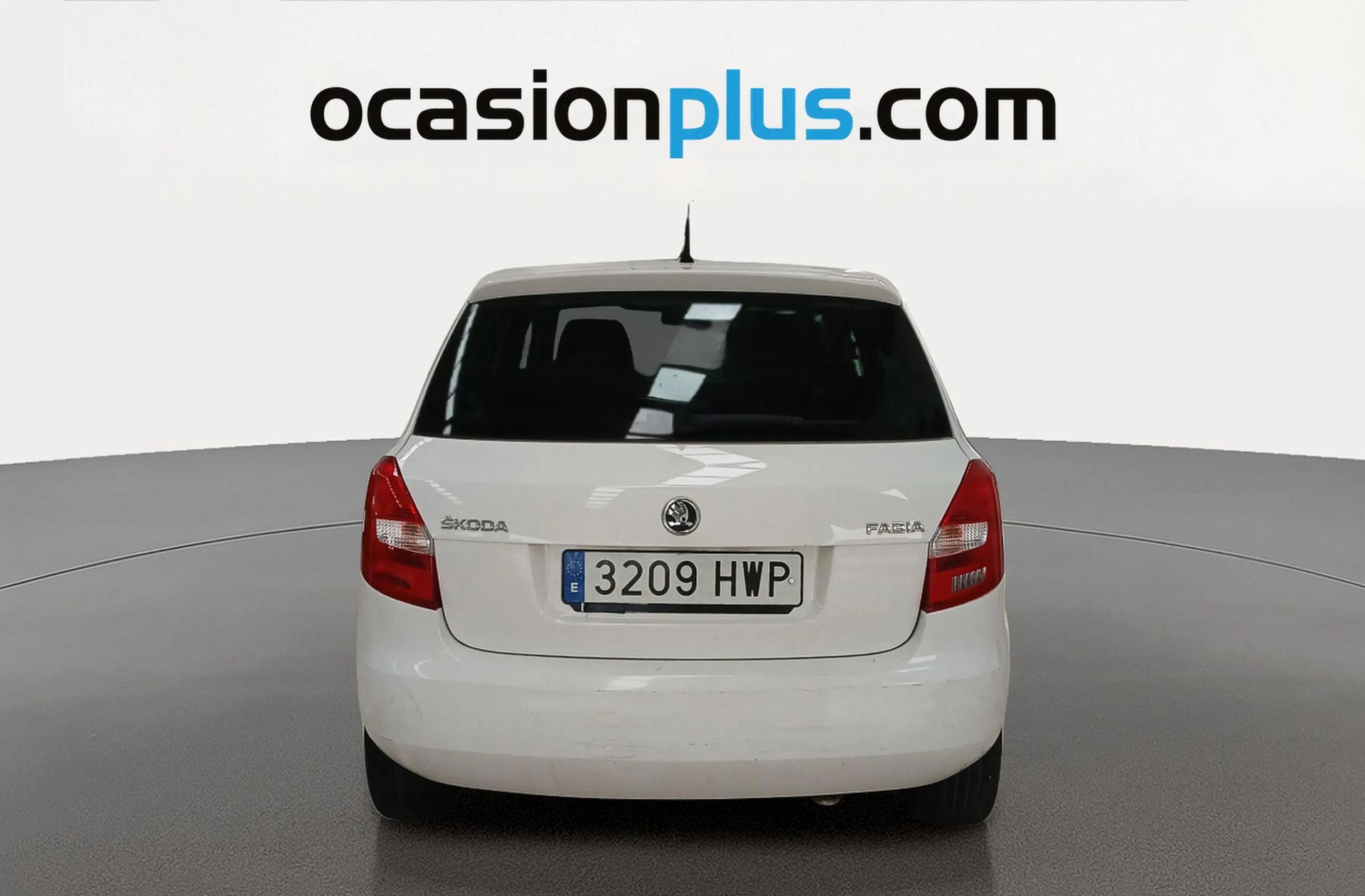Škoda Fabia 1.6 TDI Fresh - foto 11