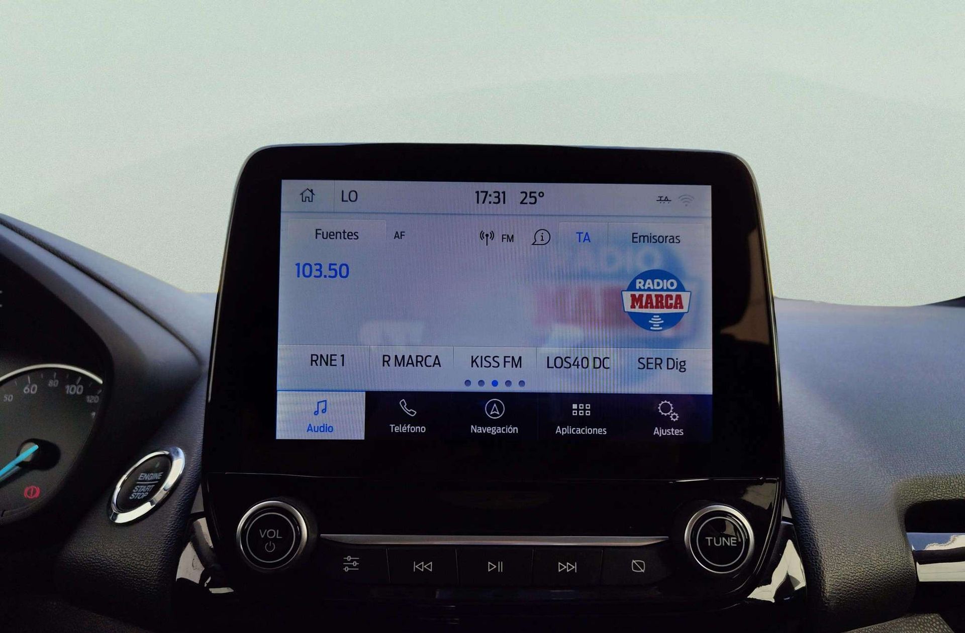 Ford EcoSport 1.0T EcoBoost ST Line - foto 34