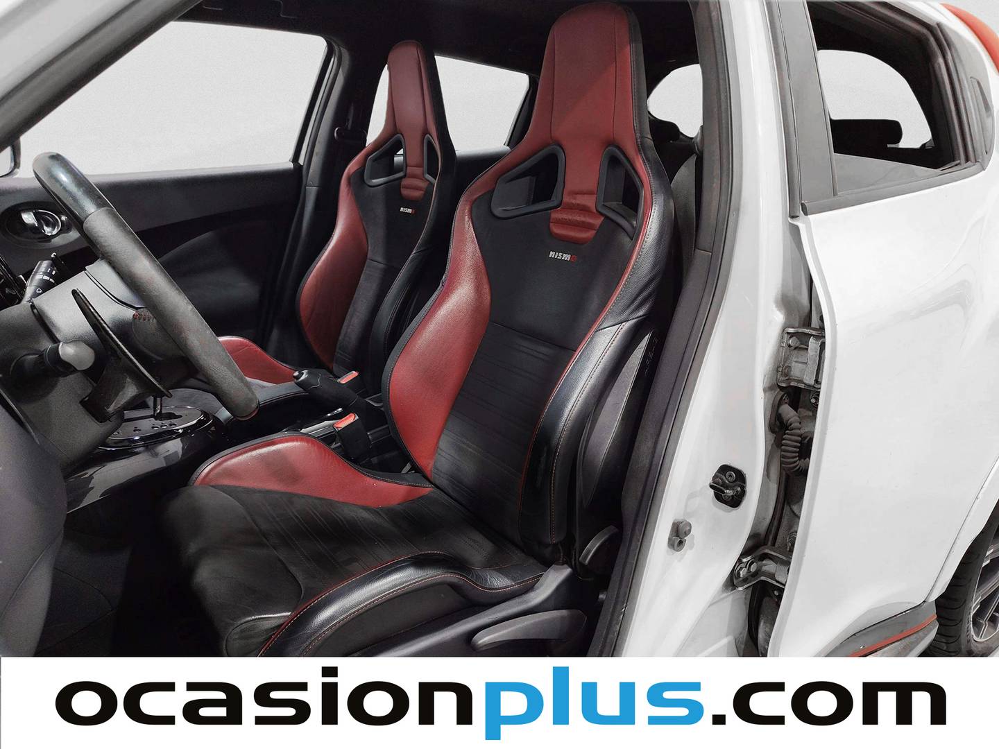 Foto asientos delanteros Nissan JUKE Nissan Juke 1.6 DIG-T Nismo RS 4x4 XTronic (214 CV)