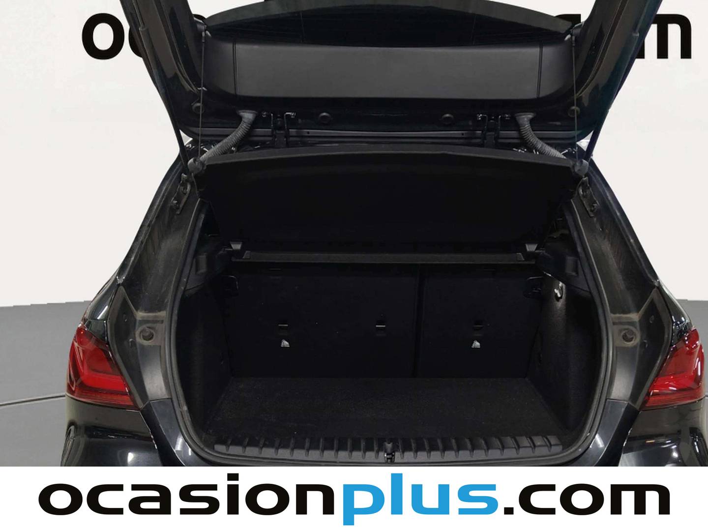 Fotos maletero BMW Serie 1 BMW Serie 1 116d (116 CV) Pack M