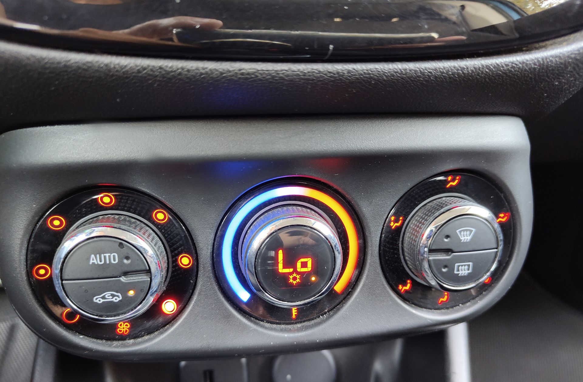 Opel Corsa 1.3 CDTI Color Edition - foto 23