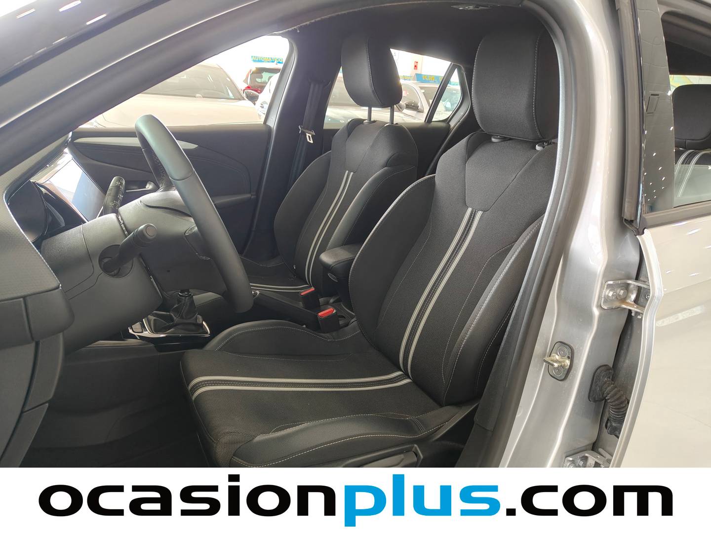 Foto asientos delanteros Opel Corsa Opel Corsa 1.2T XHL (100CV) GS